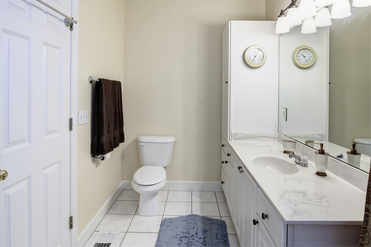 Small Bathroom Remodeling Guide