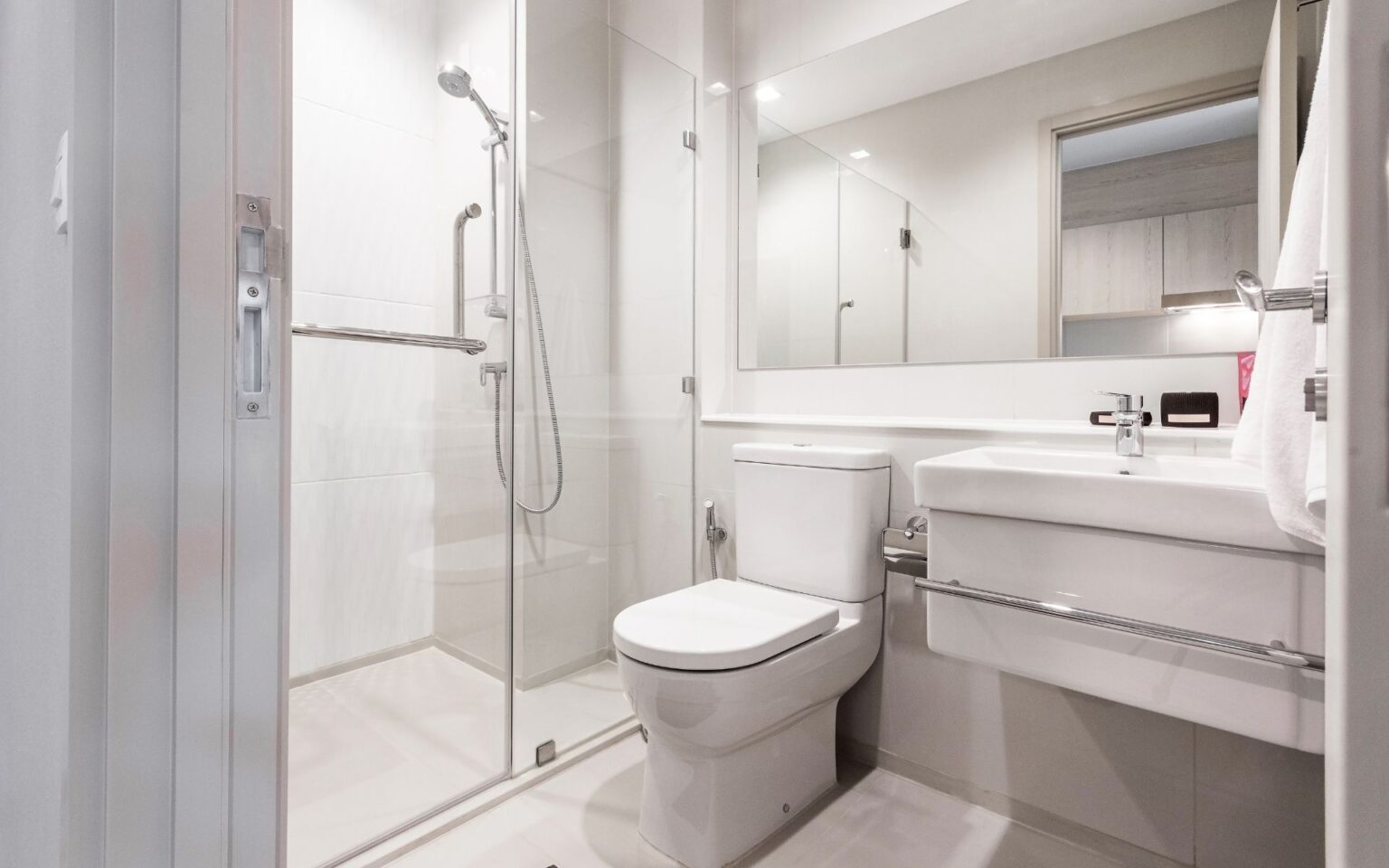 What is a Curbless WalkIn Shower? Pros, Cons & Design Tips