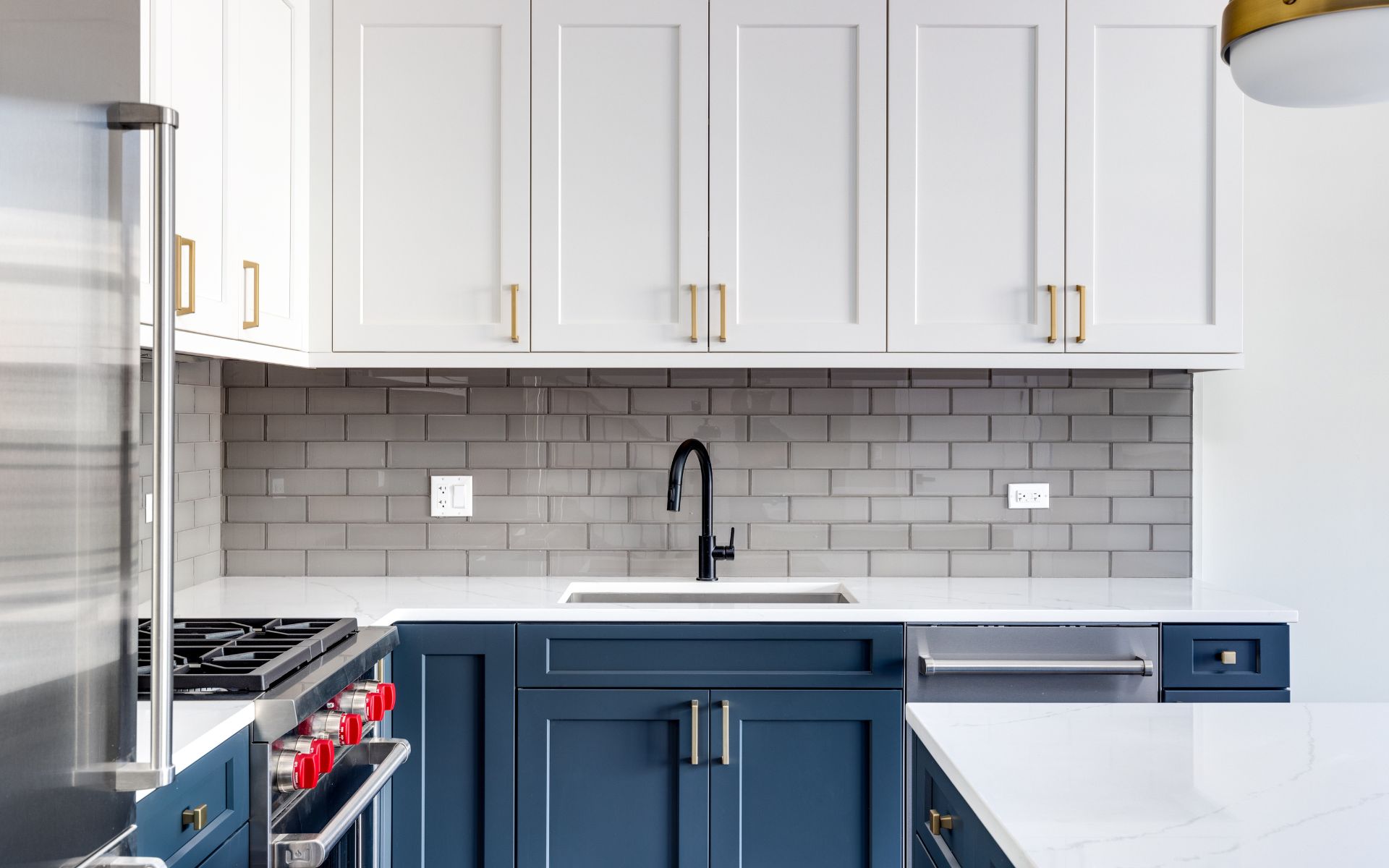 Common Kitchen Backsplash Installation Issues and How to Prevent Them