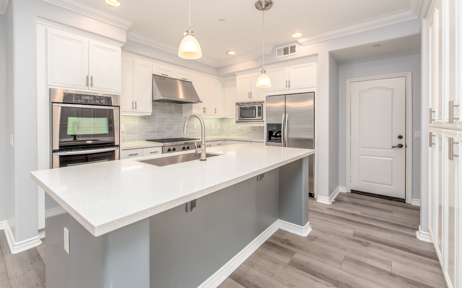 12 Creative Ways to Blend Different Kitchen Design Styles
