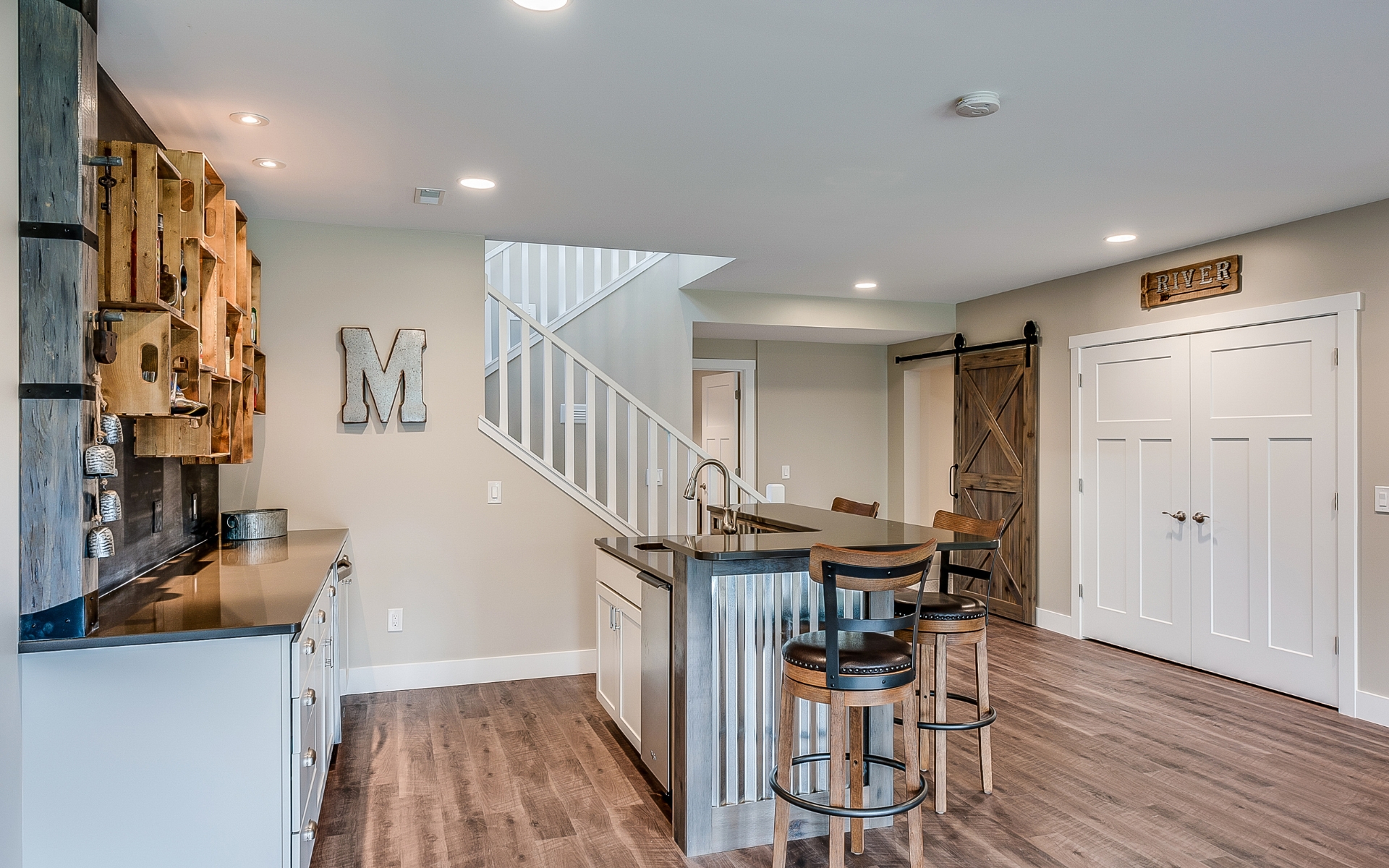 Basement Remodeling Tips to Transform Your Lower Level Into a Useful Space