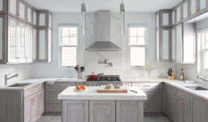 U shaped kitchen
