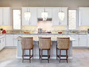 Dumonte_Maple_White_Kitchen